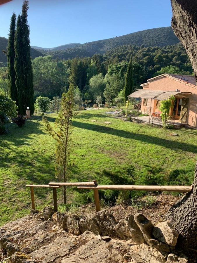 Les Oliviers Villa Vaugines Exterior photo